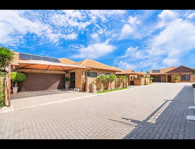 2 BEDROOM PROPERTY TO RENT IN SUNWARD PARK